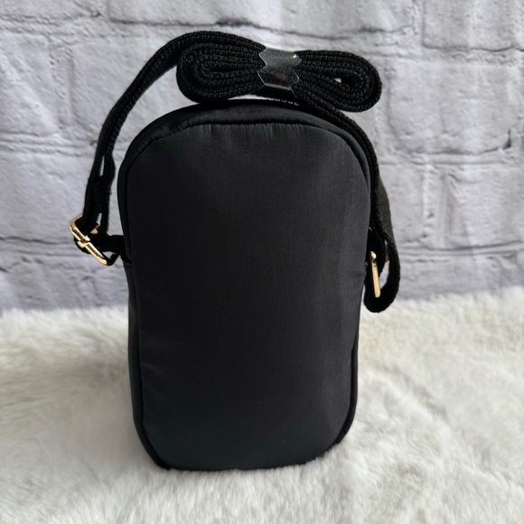 *NEW* Disney Mickey Mouse Crossbody Bag Cell Phone Holder - Picture 5 of 8